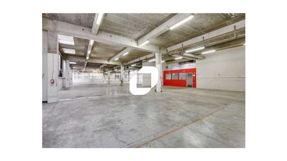 A louer Bureaux 1400m² Aubervilliers