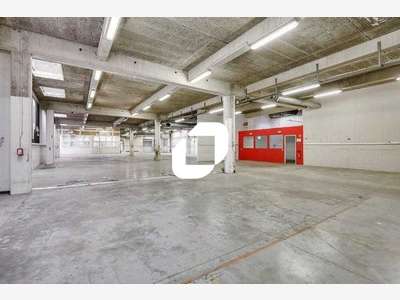 A louer Bureaux 1400m² Aubervilliers