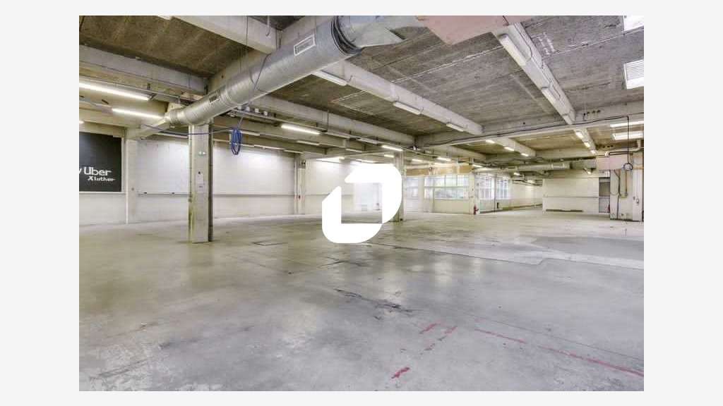 A louer Bureaux 1400m² Aubervilliers