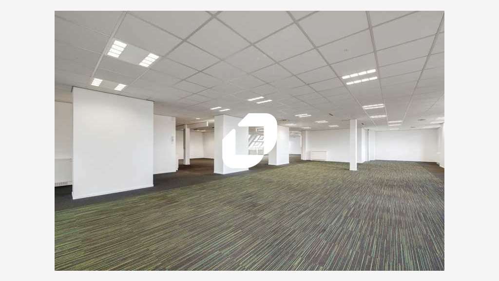 A louer Bureaux 1016m² Aubervilliers
