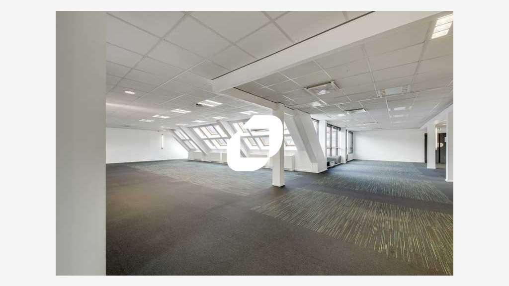 A louer Bureaux 1016m² Aubervilliers