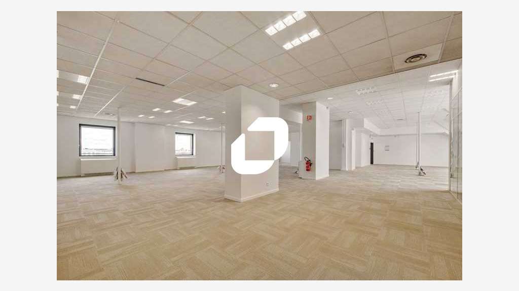 A louer Bureaux 1016m² Aubervilliers