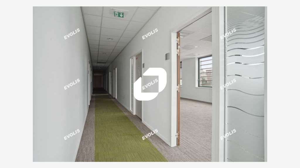 A louer Bureaux 1323m² Aubervilliers