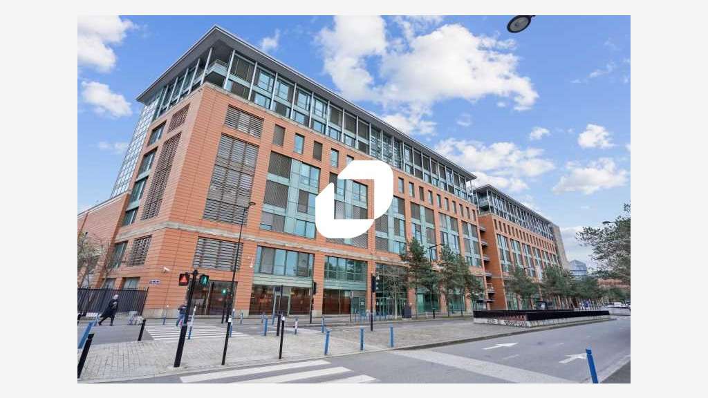 A louer Bureaux 1323m² Aubervilliers