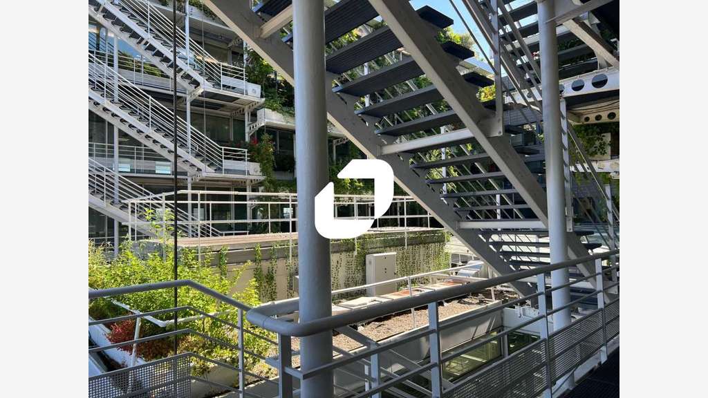 A louer Bureaux 794m² Aubervilliers