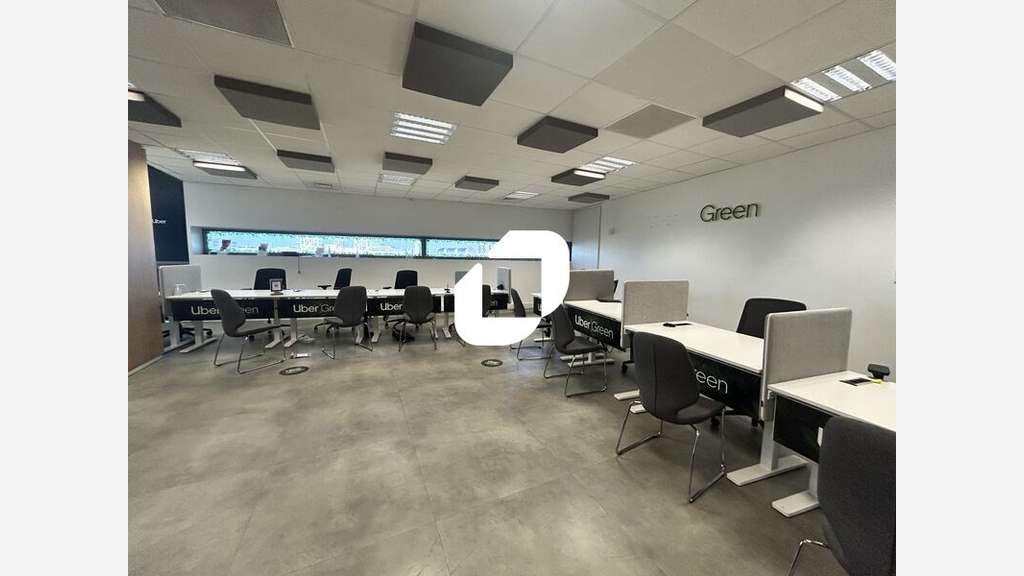 A louer Bureaux 485m² Aubervilliers