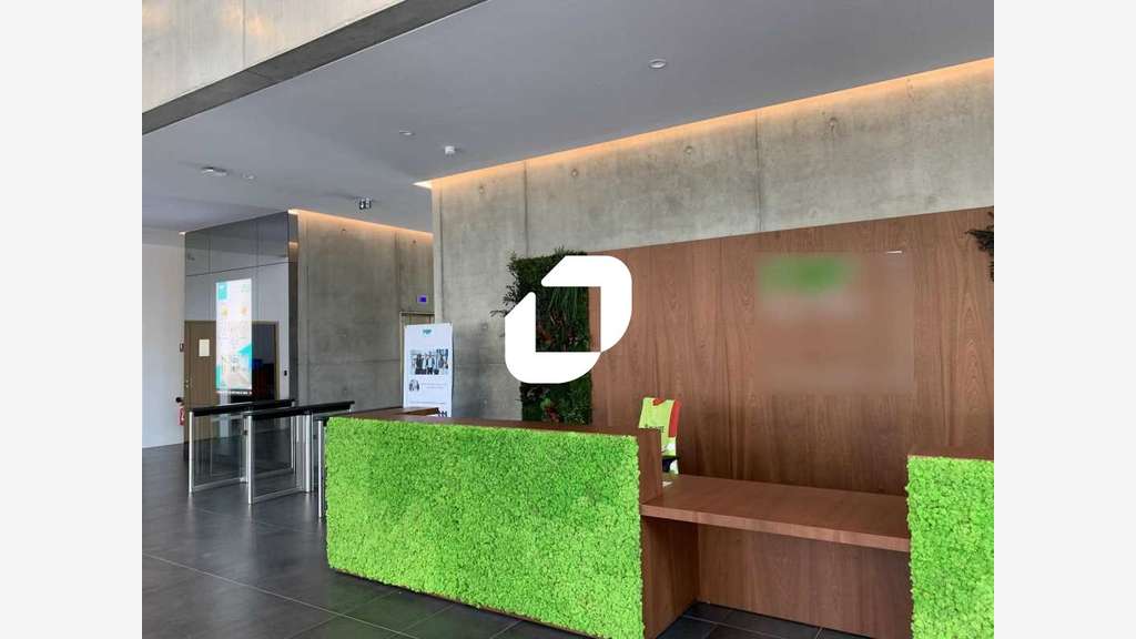 A louer Bureaux 1273m² Aubervilliers