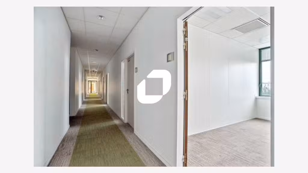 A louer Bureaux 1323m² Aubervilliers