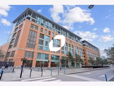 A louer Bureaux 1323m² Aubervilliers