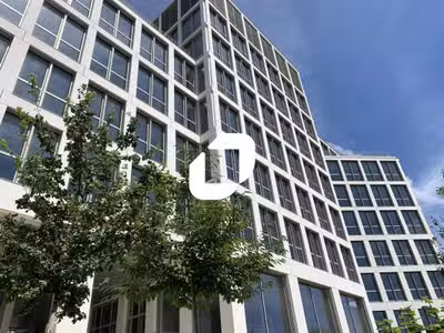 A louer Bureaux 664m² Aubervilliers