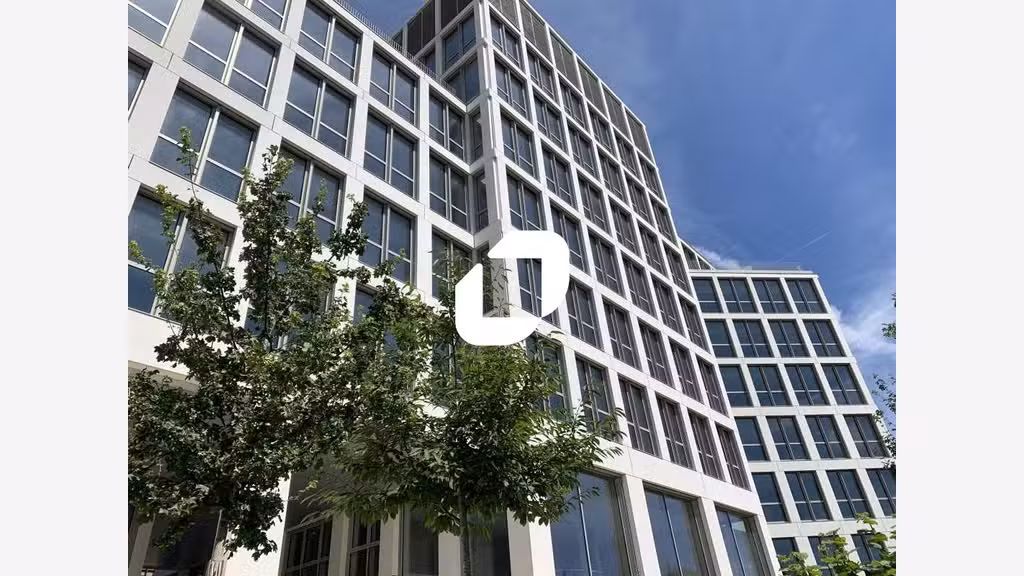 A louer Bureaux 1273m² Aubervilliers