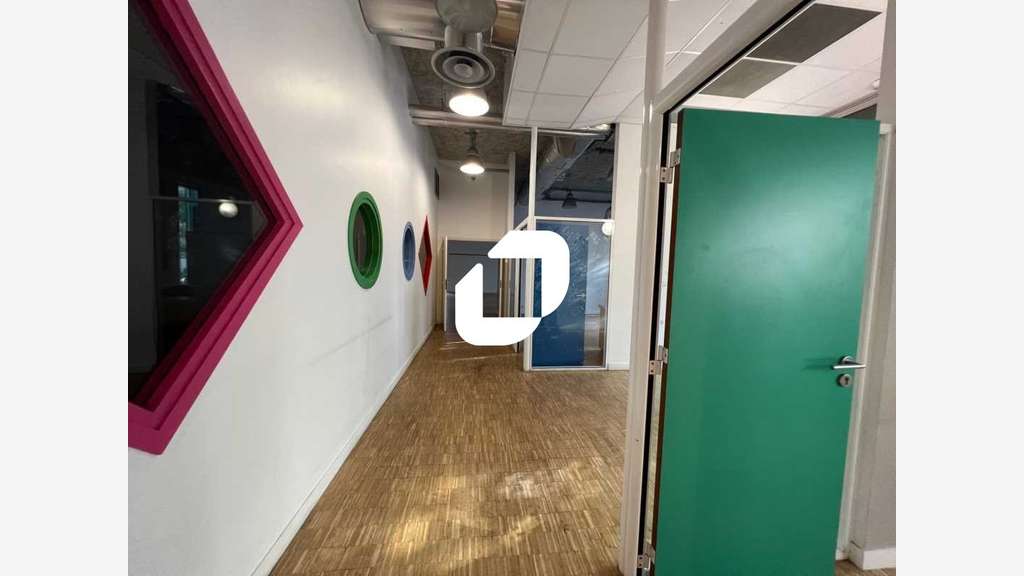 A louer Bureaux 333m² Aubervilliers
