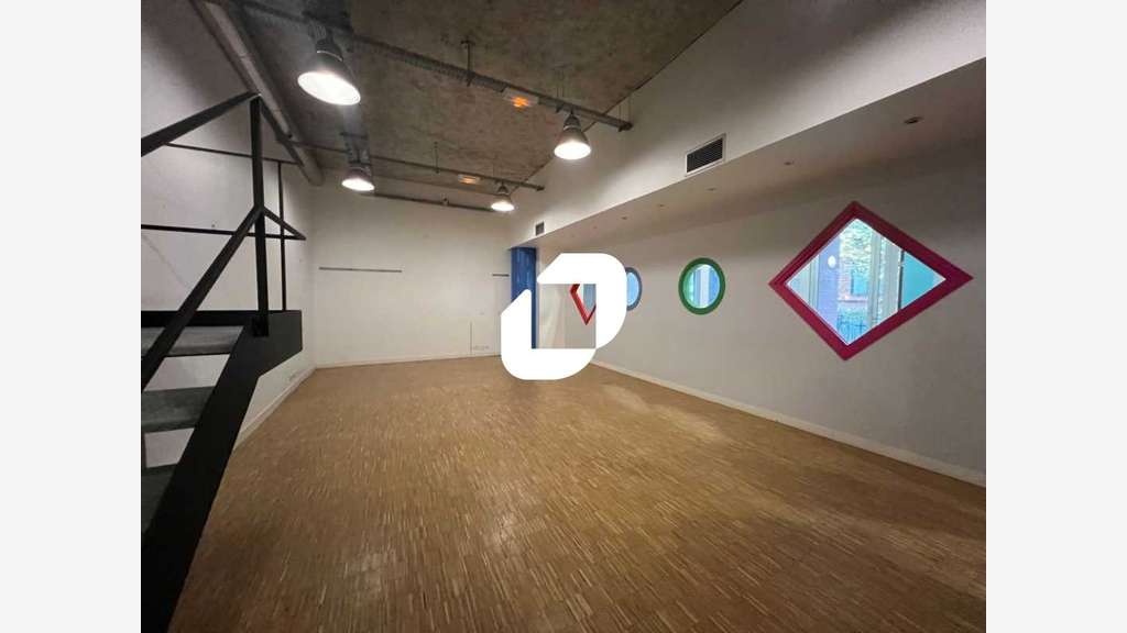 A louer Bureaux 333m² Aubervilliers