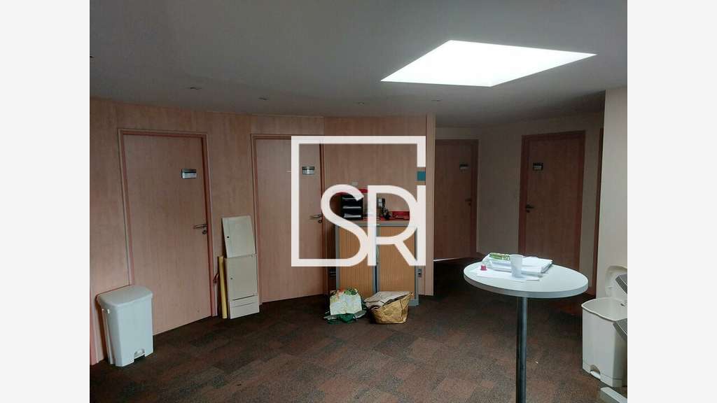 Bureaux à partir de 152m² à louer à Aubière