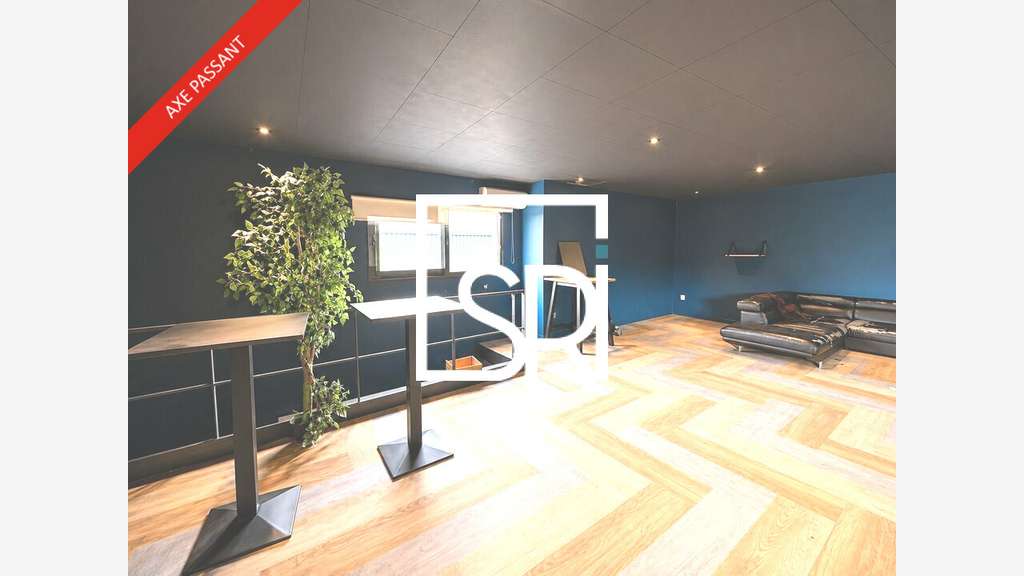 Bureaux 150m² à louer axe très fréquenté d'Aubière