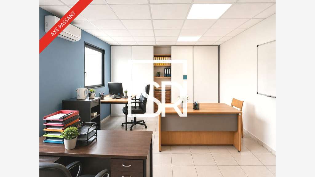 Bureaux 150m² à louer axe très fréquenté d'Aubière
