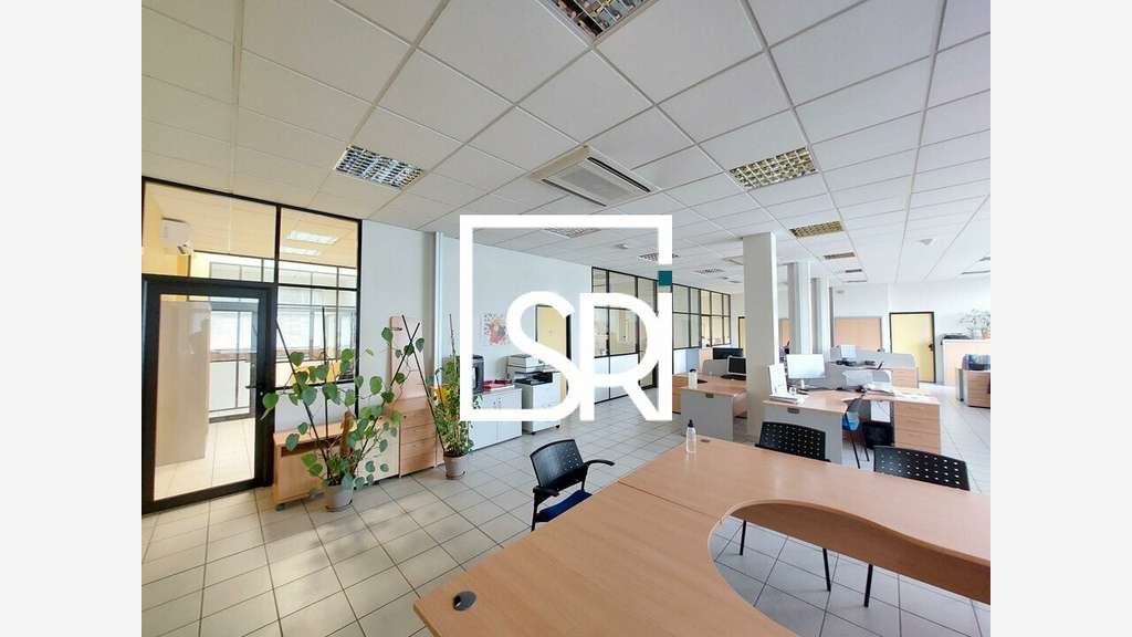 AUBIERE - BUREAUX à louer