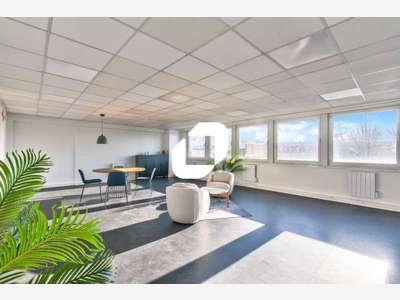 A louer Bureaux 95m² Aulnay sous bois