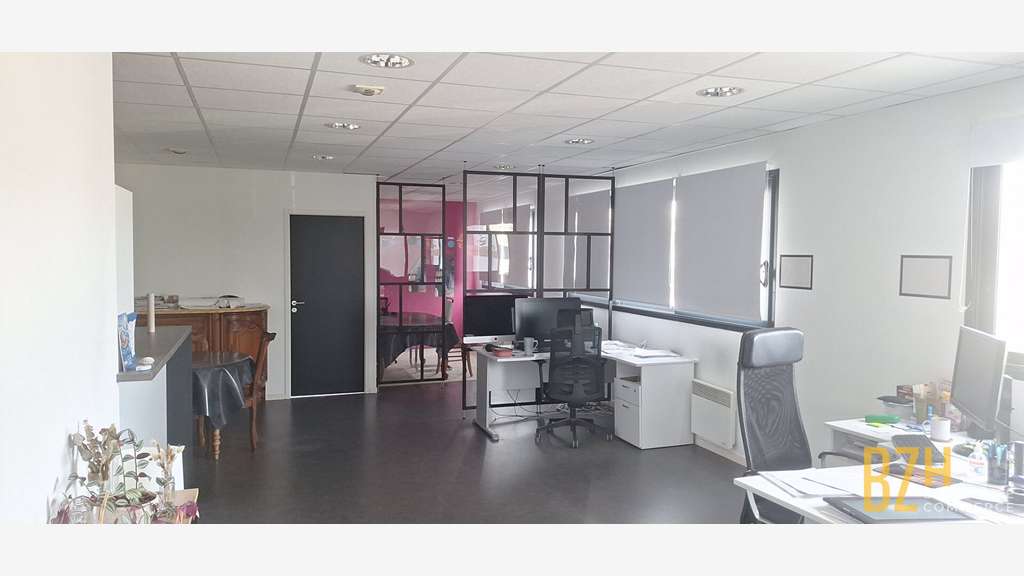 Location plateau de bureaux 100m² à Auray