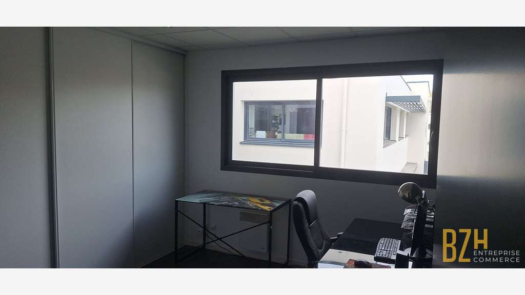 Location plateau de bureaux 100m² à Auray