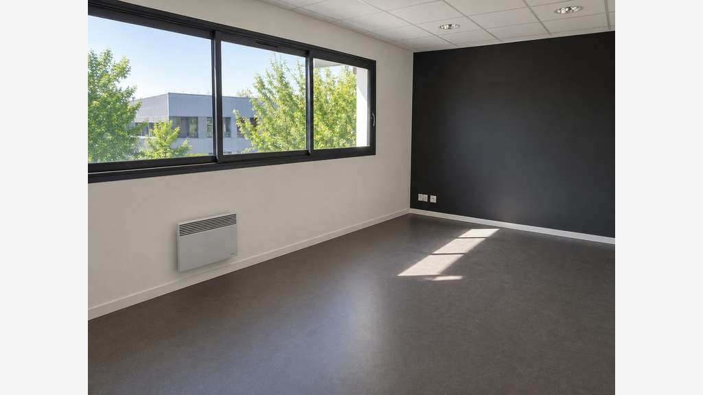 A louer bureaux de 100m² à Auray Porte Océane 
