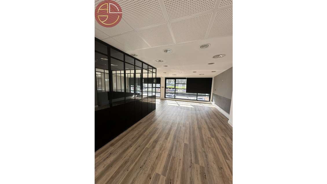 A louer bureau 148m² R+1 à Auterive