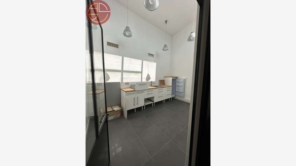 A louer bureau 148m² au 1er étage à Auterive