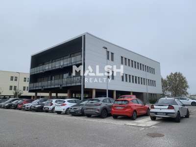 A louer bureaux 89m² avec balcon R+2 à Beynost