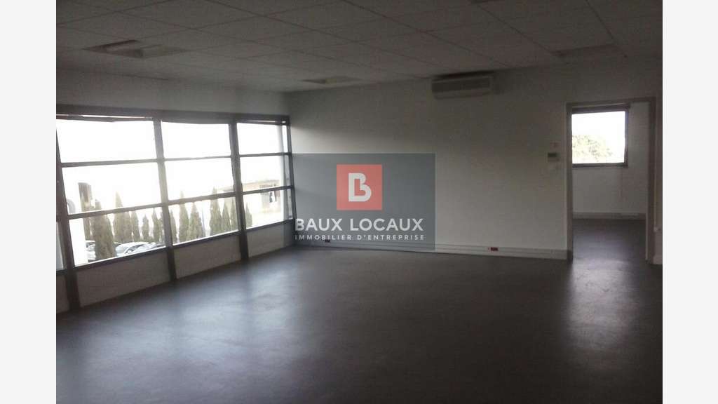 Bureaux 92m² R+2 à louer à Avignon proche Cap Sud