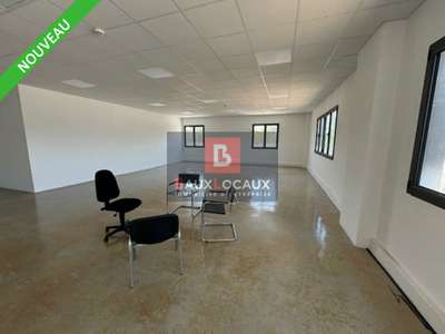 Bureaux 105m² R+1 à louer en ZFU à Avignon