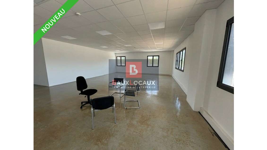 Bureaux 65m² R+1 à louer à Avignon en ZFU