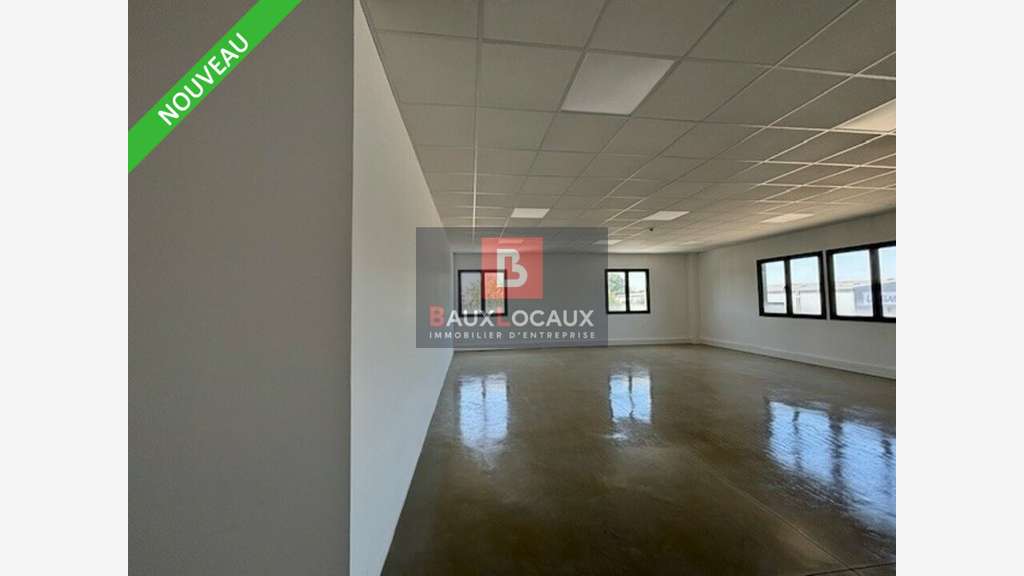 Bureaux 65m² R+1 à louer à Avignon en ZFU