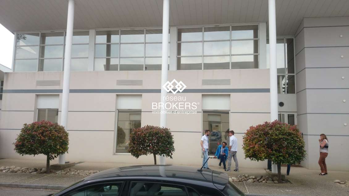 A louer bureaux 200m² à Avignon Sud – Agroparc