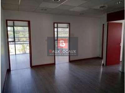 Bureaux 90m² R+2 à louer Avignon proche Cap Sud