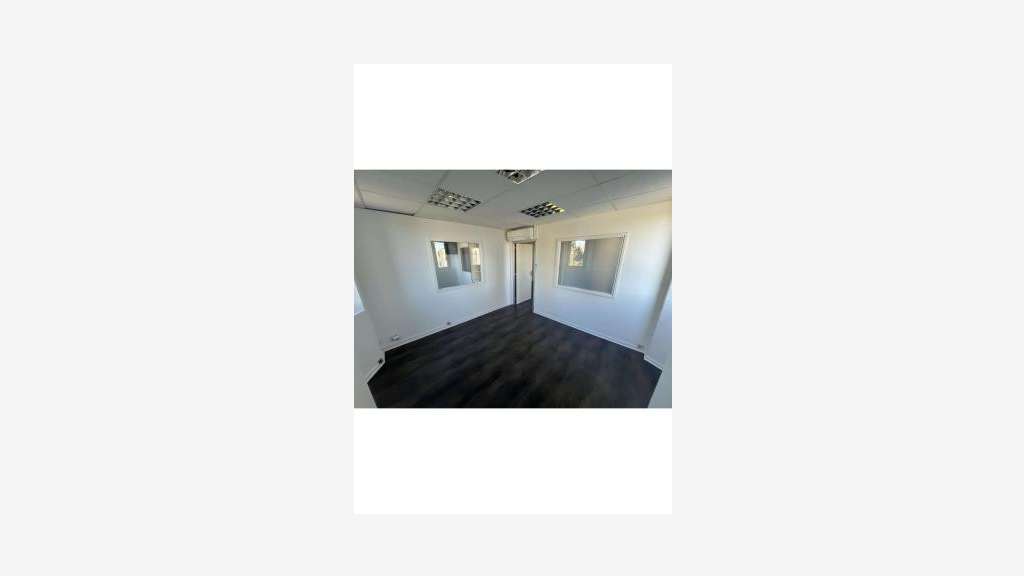 A louer bureau 57m² R+2 à Avignon ZAC Cap Sud