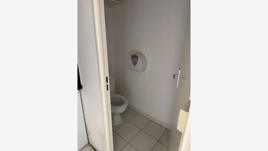 A louer bureau 125m² à Avignon ZA Courtine