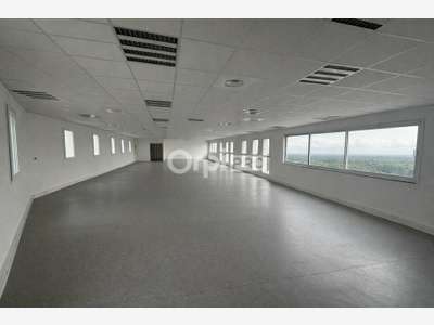 Bureau 245m² R+1 à louer à Avignon