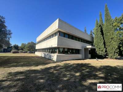 Bureaux de 272m² à louer à Avignon zone Agroparc