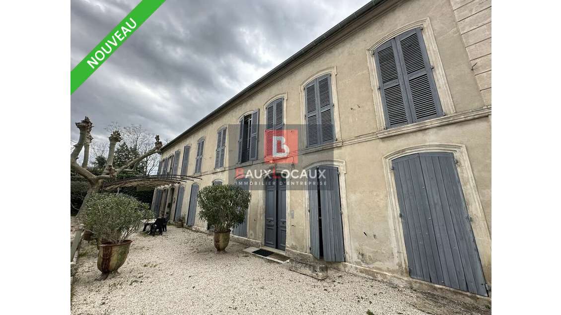 Bureaux de 170m² à louer au 1er étage à Avignon