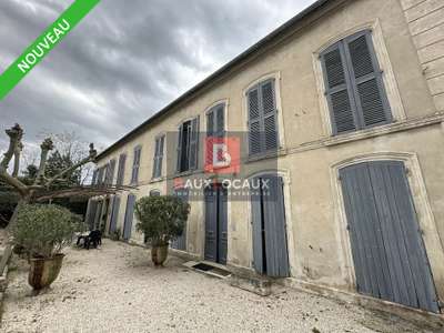 Bureaux de 170m² à louer au 1er étage à Avignon