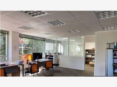 À louer – Bureaux de 102 m² au sein de l'Agroparc 