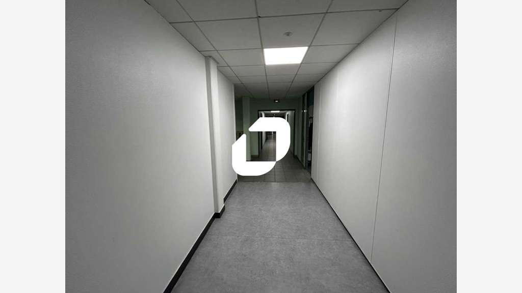 A louer Bureaux 170m² Avon