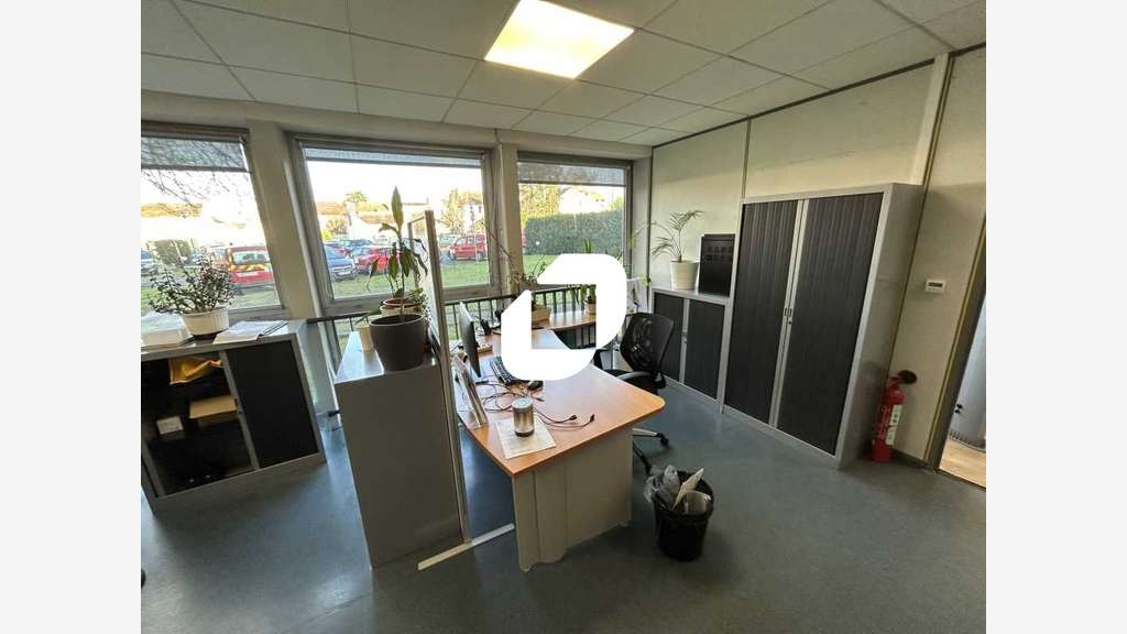 A louer Bureaux 263m² Avon