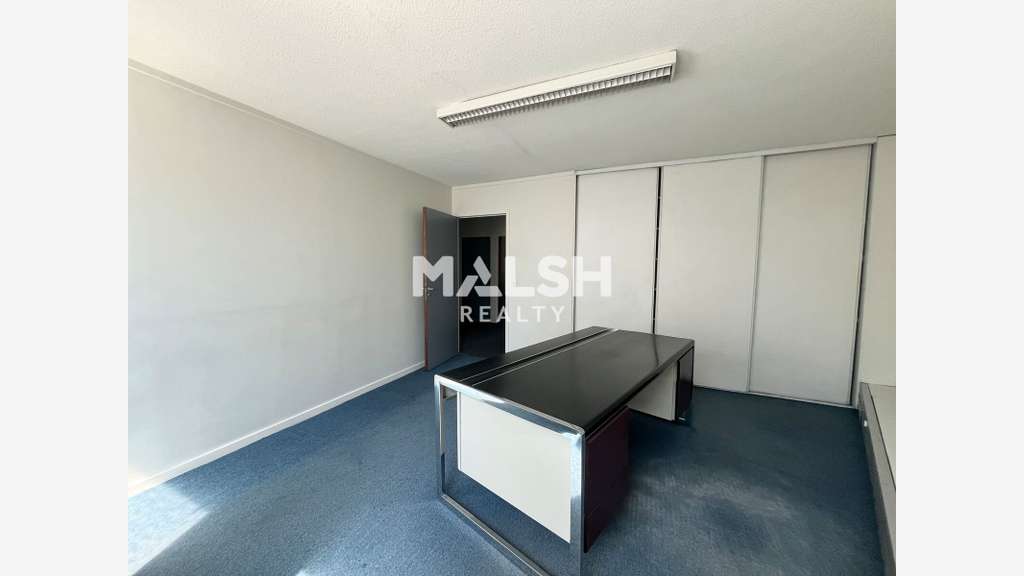 Bureaux 121m² avec garage double à Villeurbanne