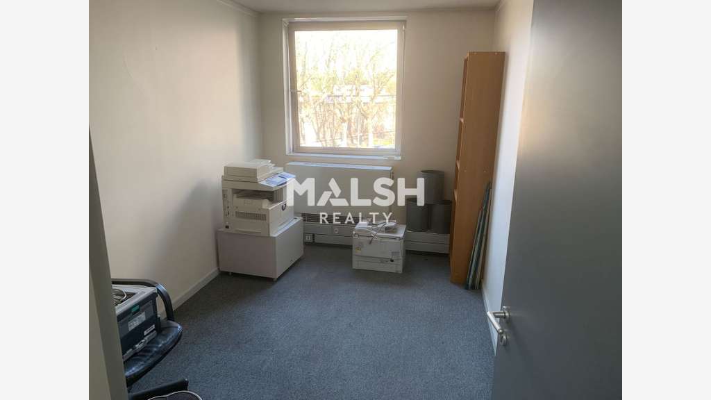 Bureaux 121m² avec garage double à Villeurbanne