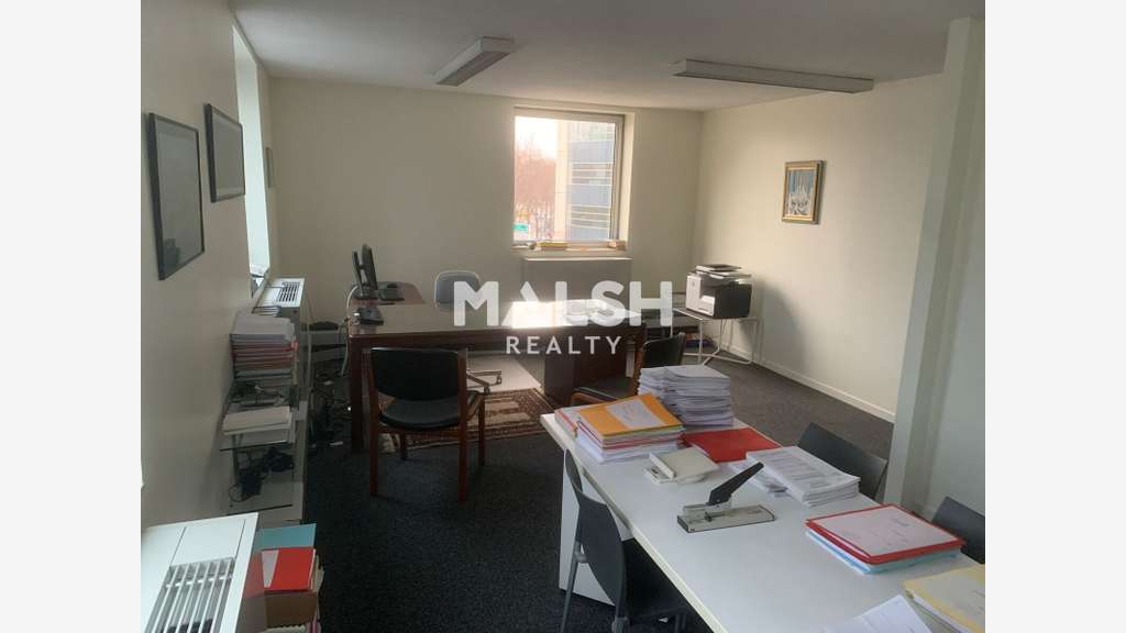 Bureaux 121m² avec garage double à Villeurbanne