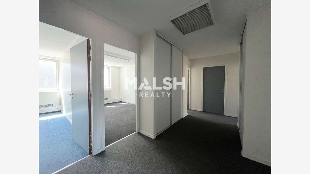 Bureaux 121m² avec garage double à Villeurbanne