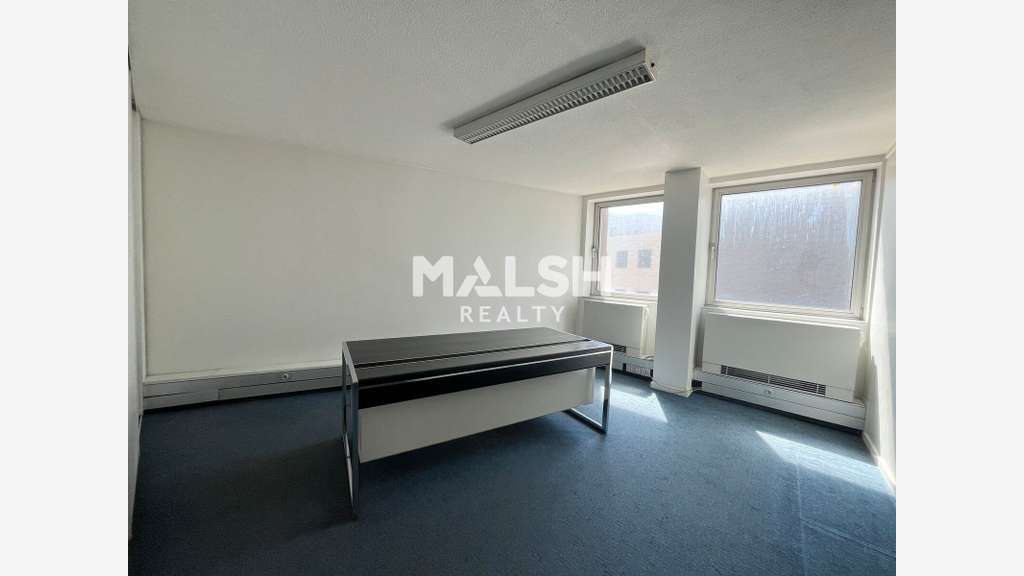 Bureaux 121m² avec garage double à Villeurbanne