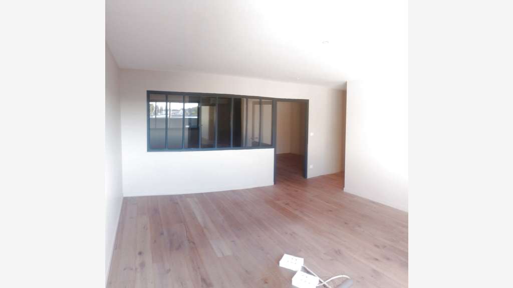 A louer bureaux 70m² ZAC 1ère couronne La Rochelle