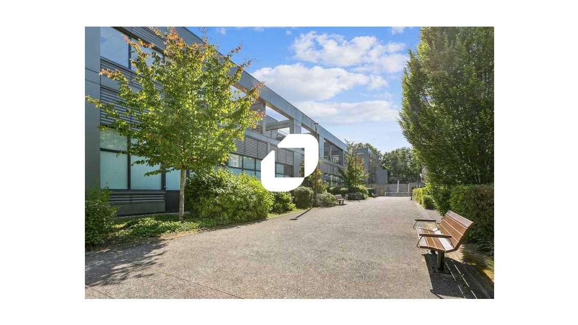 A louer Bureaux 2224m² Bagneux